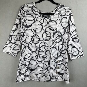 Onque Casual Womens M Black White Abstract Circle Print 3/4 Sleeve Artsy Top